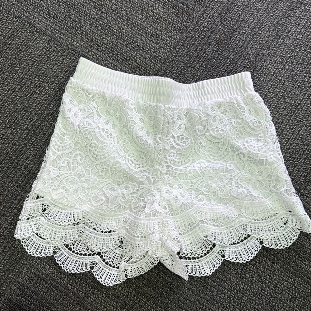 Shinestar White High Waist Lace Shorts